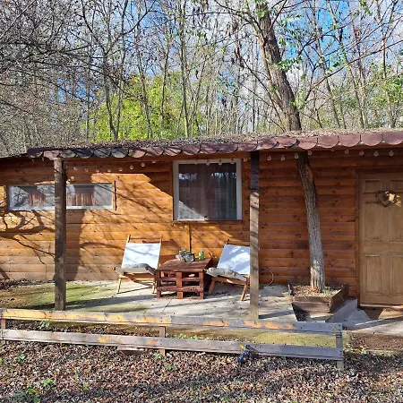 Lelek Lak Fahaz Lodge